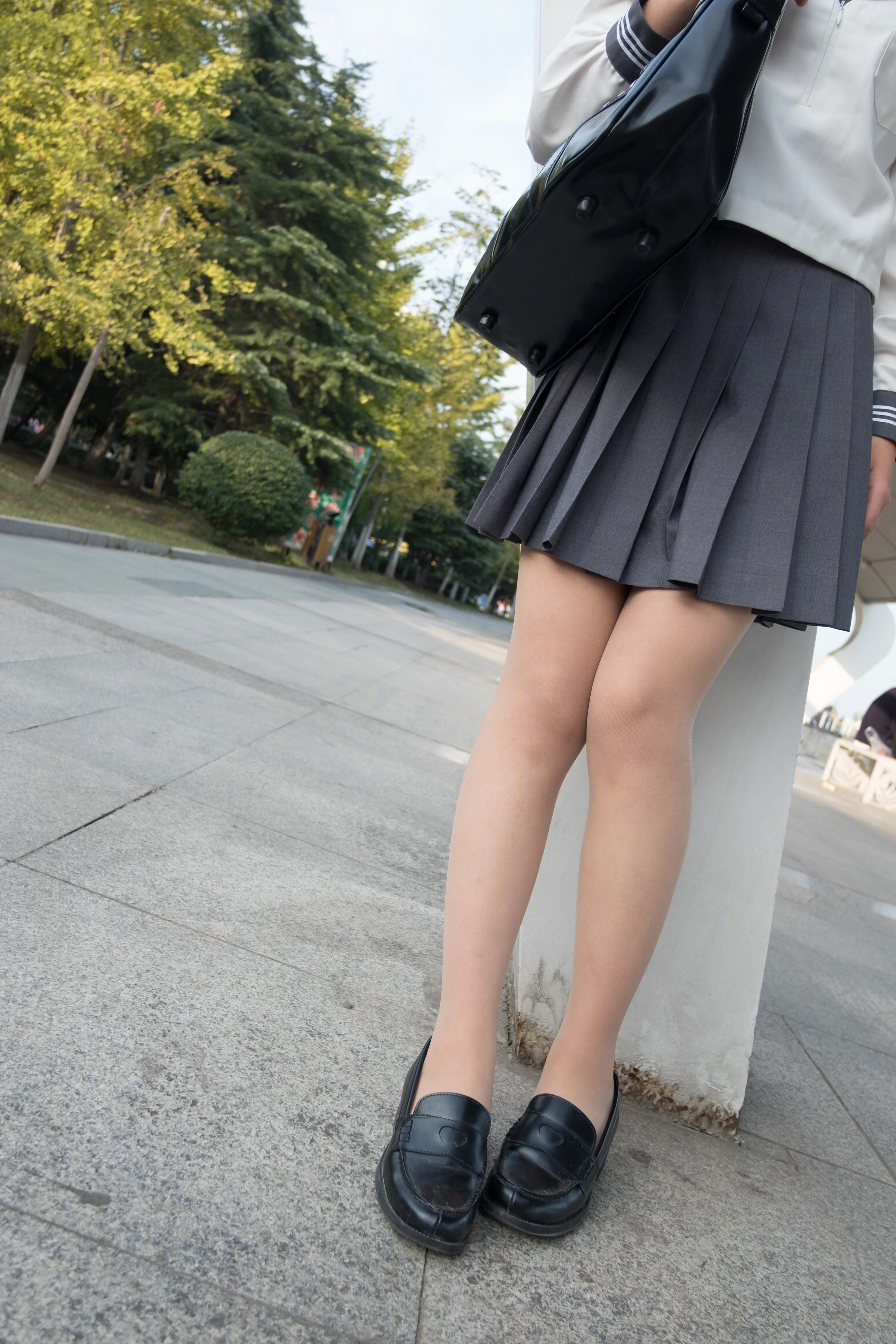 森萝财团 BETA-009 [44P]插图